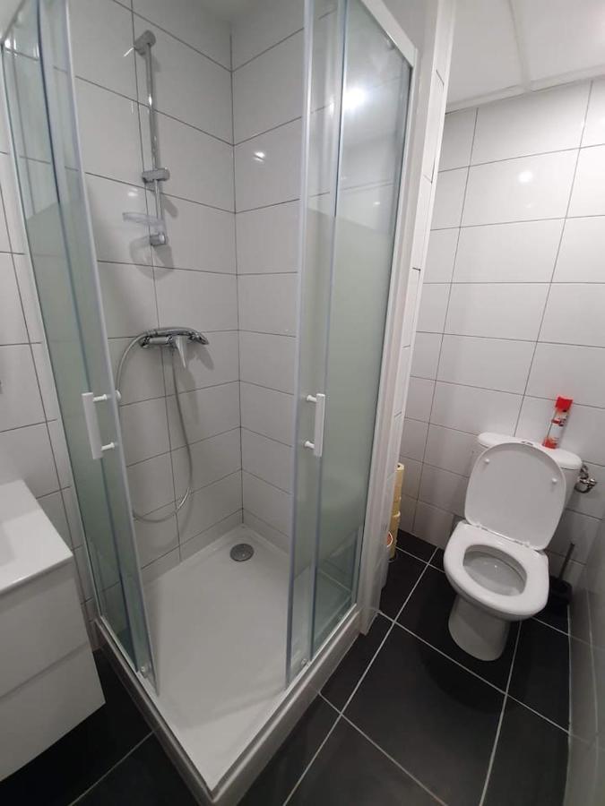 Charmant Petit F1 Apartamento Tain-lʼHermitage Exterior foto